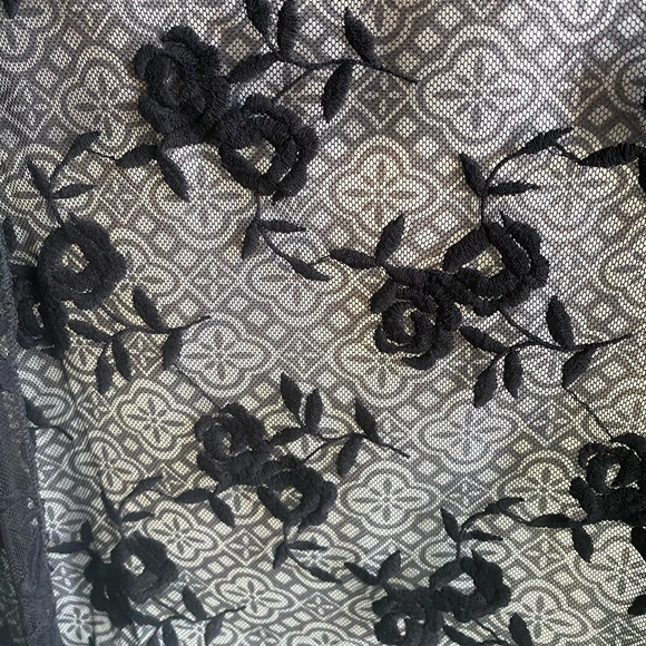 NWOT Black Sheer Rose Kimono/Cover Up with Fringe - Picture 5 of 5